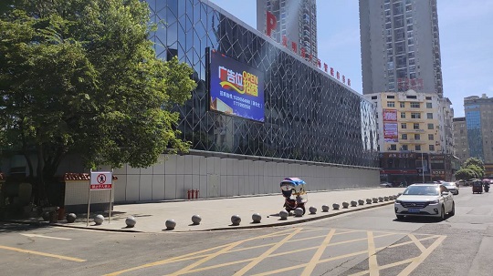 一个月内免费耒阳市发明家广场智能停车场投入试运营