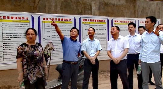 耒阳市人民政府门户网站-邱小兵调研我市秋季招生学位保障项目建设