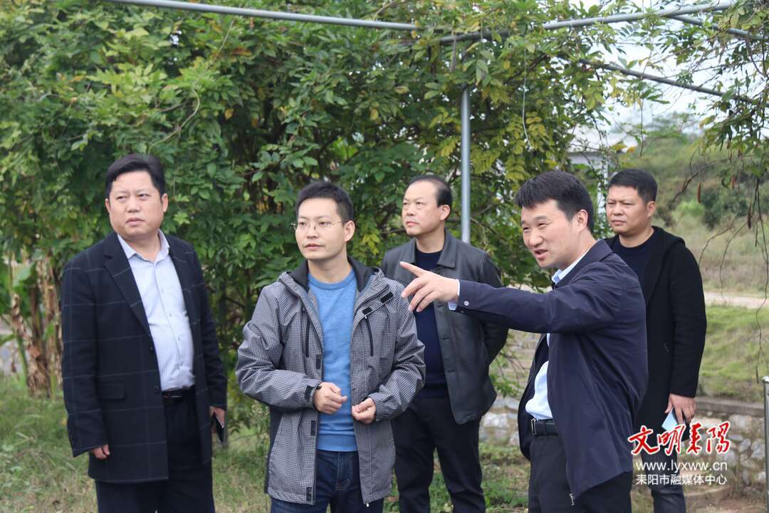 刘春晖到新市镇开展巡河工作