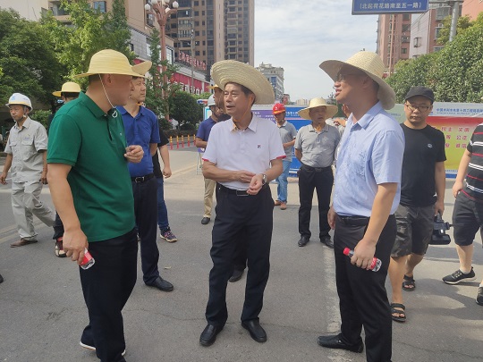 耒阳市人民政府门户网站-黎家能调度城区排水防涝项目建设